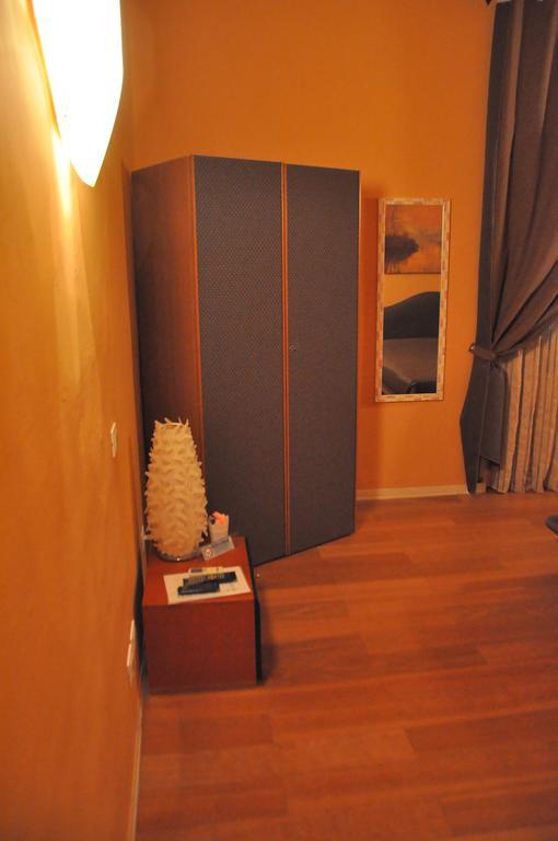 B&B Al Canto Del Cavour Pistoia Oda fotoğraf